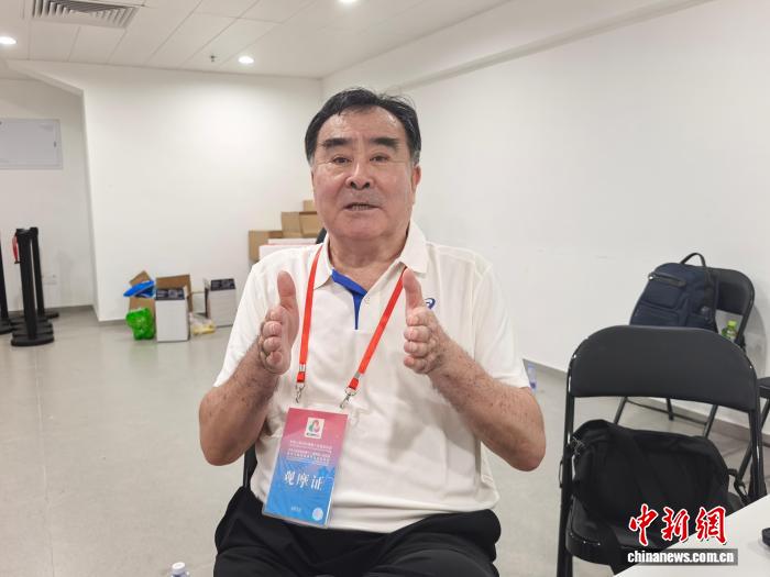 邹振先：中国短跑加速崛起 期待更多飞人涌现